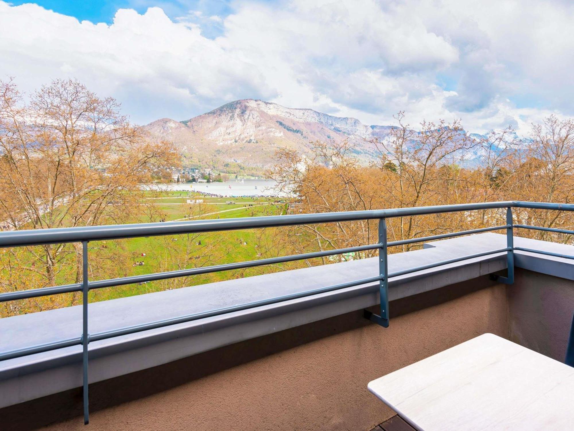 Deluxe Double Room Terrace Lake Side