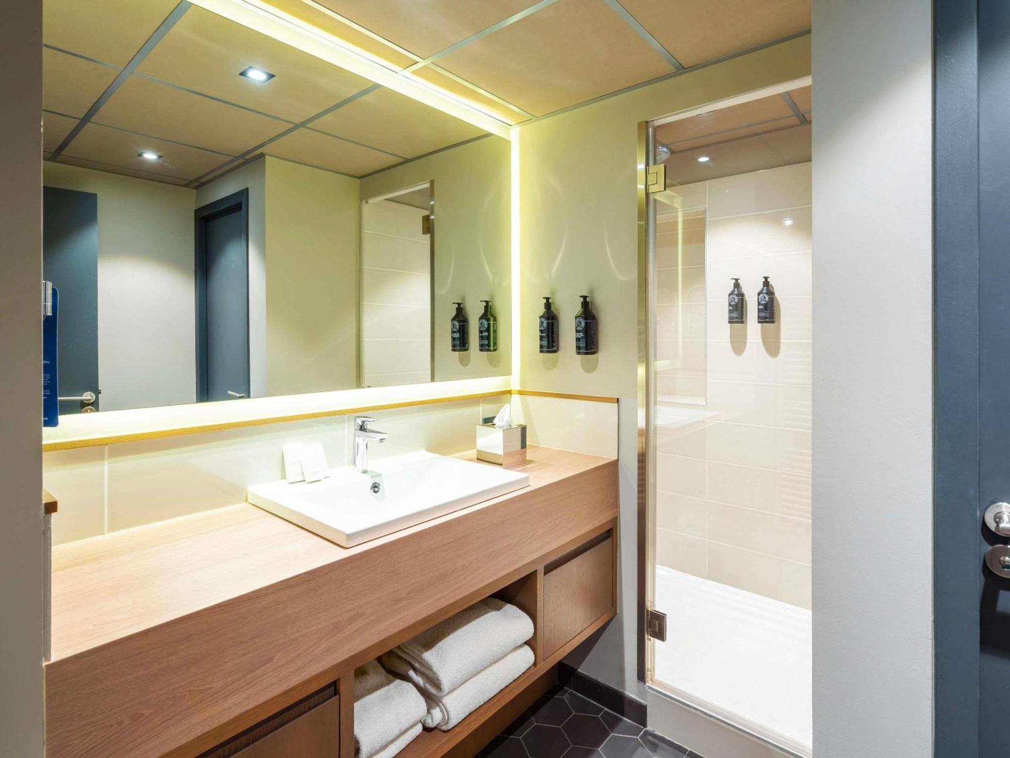 Superior Double Room Lake Side