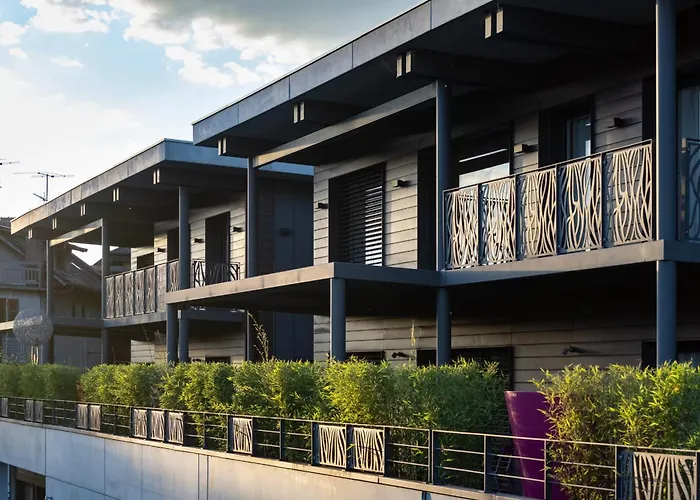 Le Kube - Appartements De Prestige Au Centre D'Annecy